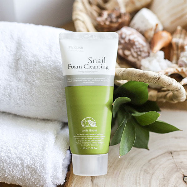 Farmstay 3W Snail Foam Cleansing